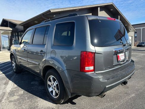 Used 2011 Honda Pilot Touring image 3