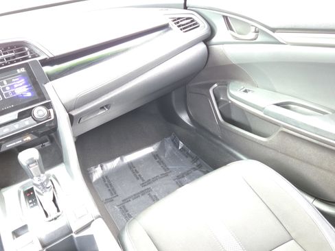 Used 2020 Honda Civic Sport image 13