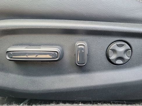 Used 2019 Honda Accord Sport image 15