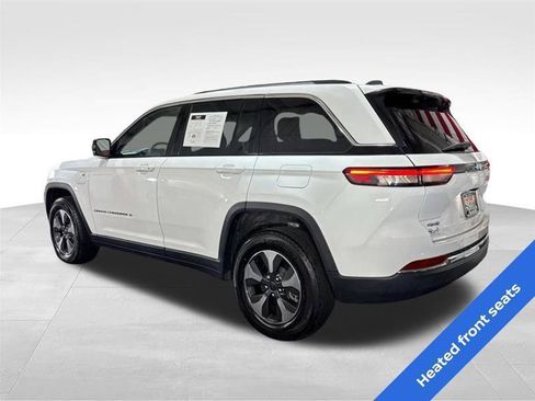 Used 2023 Jeep Grand Cherokee 4WD 4xe image 7