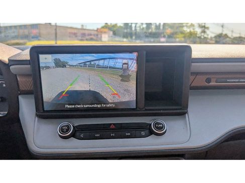 Used 2022 Ford Maverick Lariat w/ Lariat Luxury Package image 29