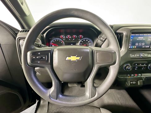 Used 2022 Chevrolet Silverado 1500 Custom image 17