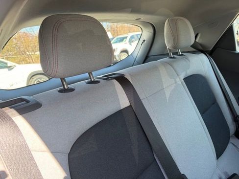 Used 2020 Chevrolet Bolt LT image 28