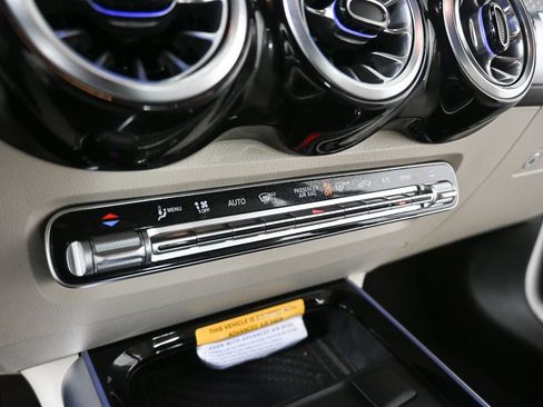 Certified 2025 Mercedes-Benz GLB 250 image 14