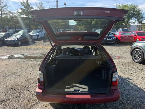 Used 1993 Toyota Corolla Deluxe FWD image 21
