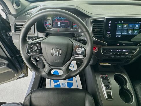 Used 2022 Honda Pilot Special Edition image 11