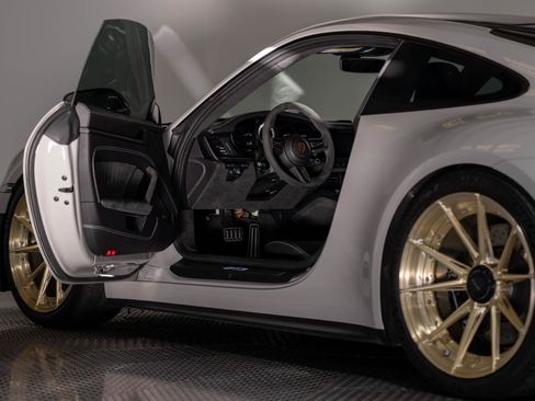 Used 2022 Porsche 911 GT3 image 58