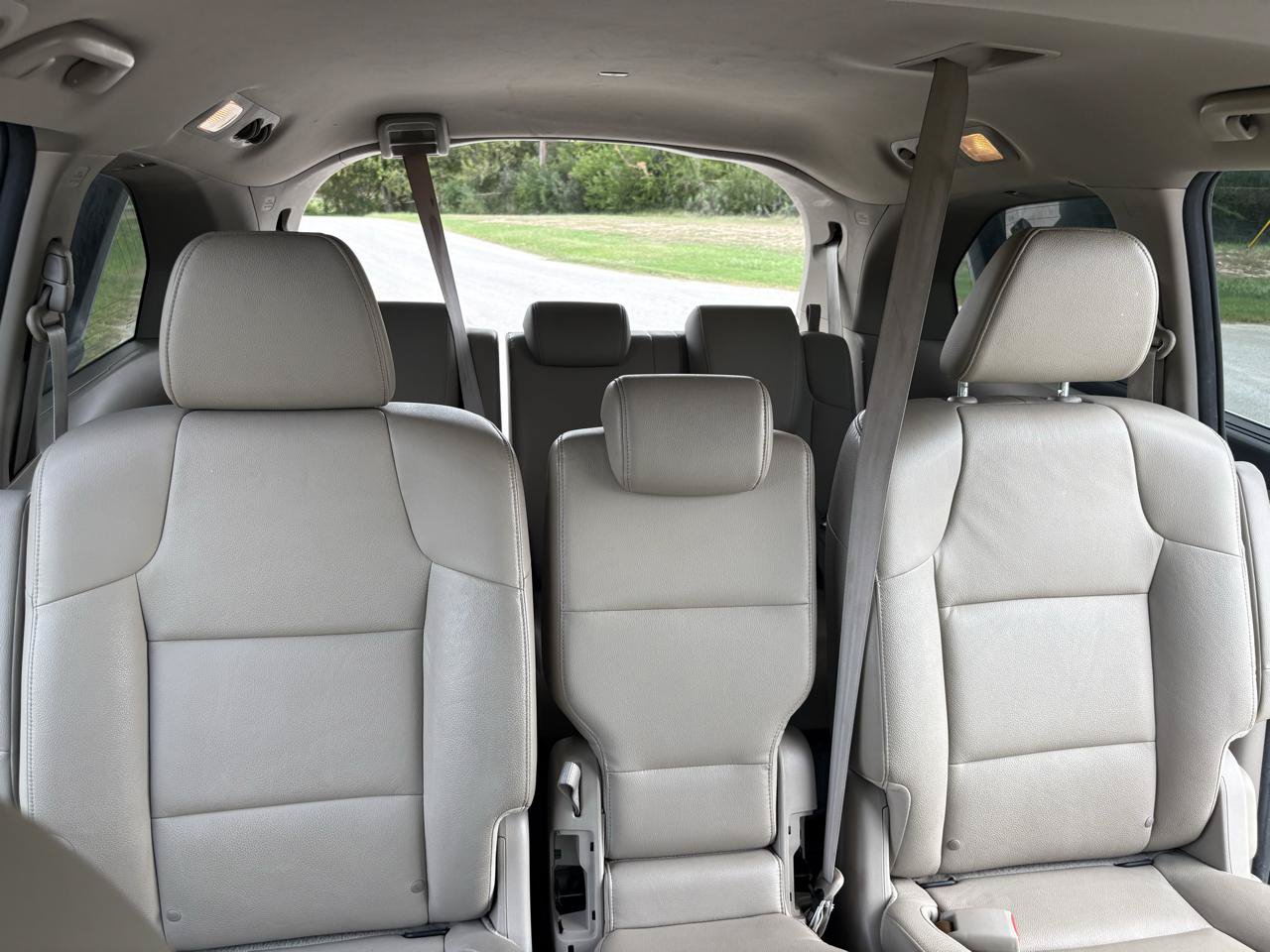 Used 2014 Honda Odyssey EX-L image 35