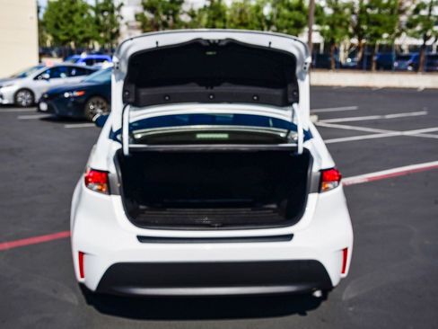 Certified 2023 Toyota Corolla LE image 30