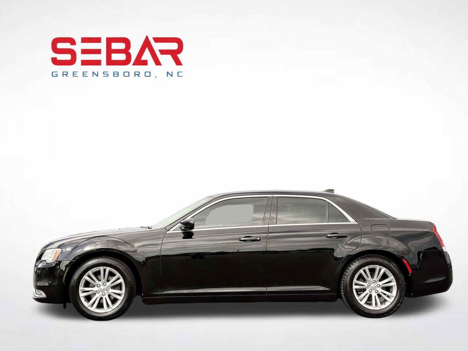 Used 2020 Chrysler 300 Touring w/ Driver Convenience Group RWD image 15
