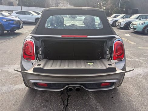 Used 2016 MINI Cooper S image 13