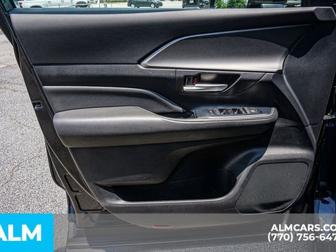 Used 2024 Toyota Grand Highlander AWD image 53