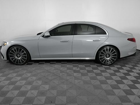 Used 2026 Mercedes-Benz E 350 Sedan image 3