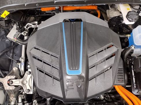 Certified 2023 Hyundai Kona Limited w/ Cargo Package image 7