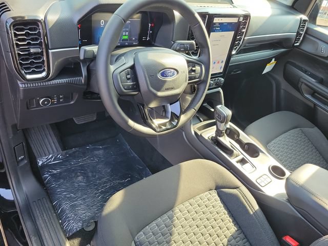 New 2026 Ford Ranger XLT w/ Black Appearance Package RWD image 11