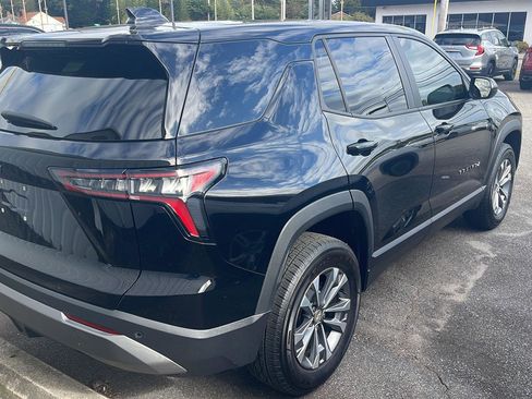 Used 2025 Chevrolet Equinox LT image 5