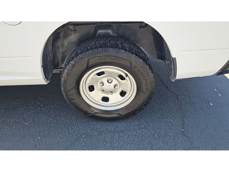 Used 2018 RAM 1500 Express RWD image 8