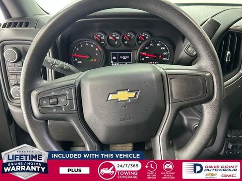 Used 2025 Chevrolet Silverado 2500 Custom w/ Custom Value Package image 17