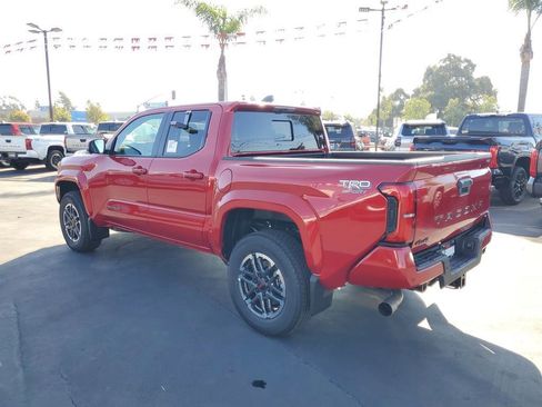 New 2025 Toyota Tacoma TRD Sport image 5