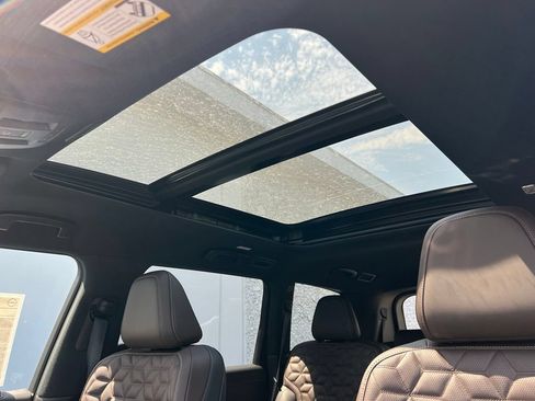 New 2026 Nissan Armada Platinum Reserve AWD/4WD image 17