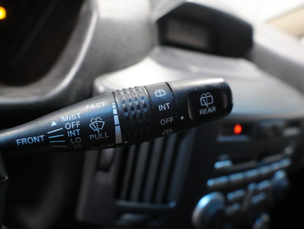 Used 2008 Mitsubishi Endeavor LS AWD/4WD image 31