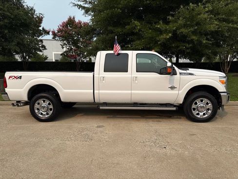 Used 2016 Ford F350 Lariat w/ Lariat Ultimate Package AWD/4WD image 2