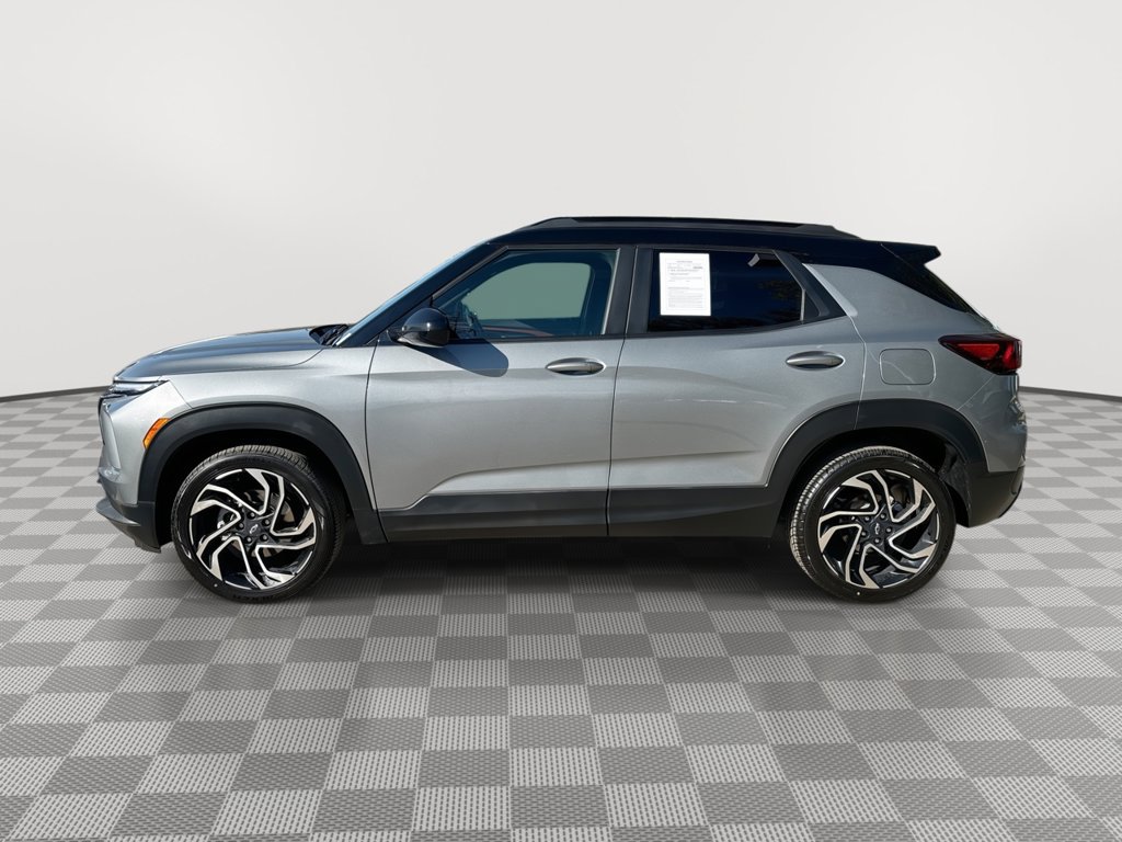 Used 2024 Chevrolet TrailBlazer RS w/ Driver Confidence Package AWD/4WD image 7