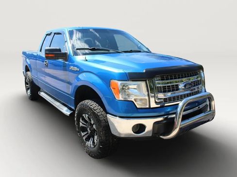 Used 2014 Ford F150 XLT w/ XLT Chrome Package AWD/4WD image 13