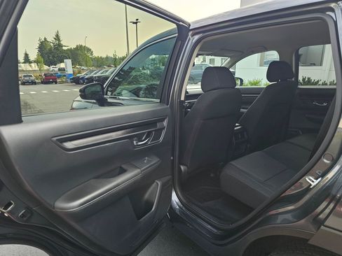 Certified 2025 Honda CR-V LX image 19