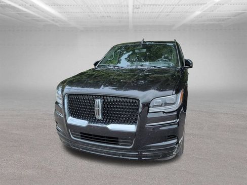 Used 2023 Lincoln Navigator Reserve AWD/4WD image 26