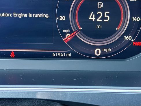 Used 2023 Volkswagen Tiguan SEL R-Line image 40