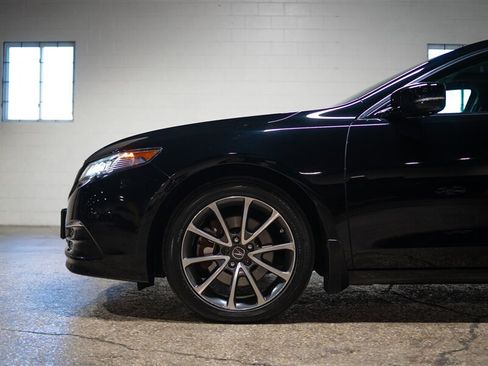 Used 2015 Acura TLX V6 w/ Technology Package FWD image 12