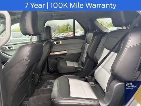 Used 2023 Ford Explorer XLT w/ Equipment Group 202A AWD/4WD image 20
