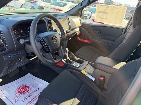 New 2026 Nissan Frontier PRO-4X w/ Pro-4x Convenience Package image 15