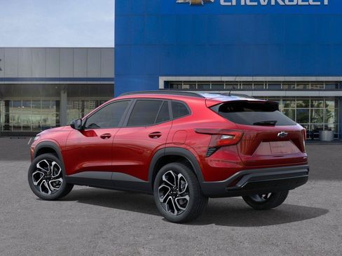 New 2026 Chevrolet Trax RS w/ Driver Confidence Package FWD image 3