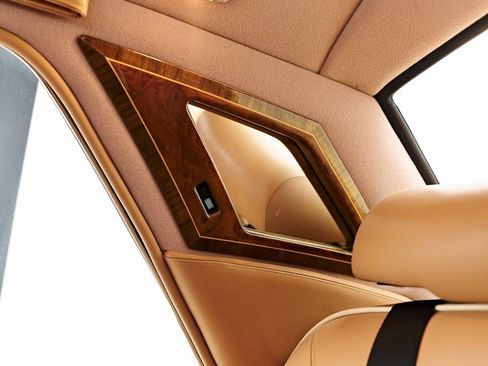 Used 1990 Rolls-Royce Silver Spur image 70