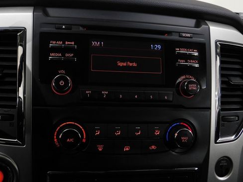 Used 2017 Nissan Titan SV image 56