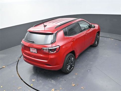 Used 2023 Jeep Compass Limited image 25