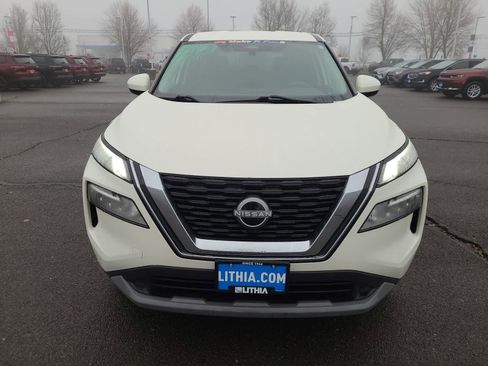 Used 2023 Nissan Rogue SV image 14