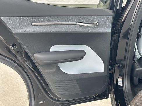 New 2026 Volvo EX30 Ultra w/ Climate Package image 16