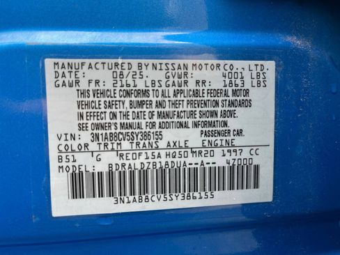 Used 2025 Nissan Sentra SV FWD image 34
