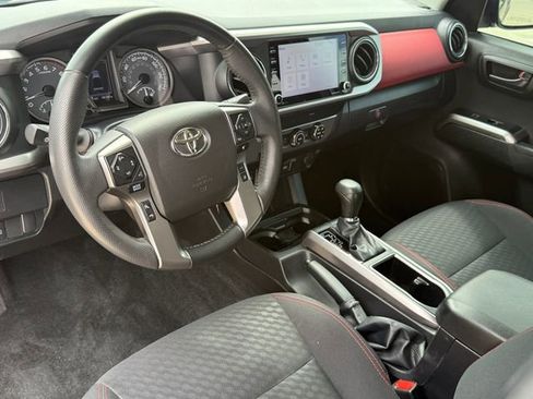 Used 2023 Toyota Tacoma SR5 RWD image 9
