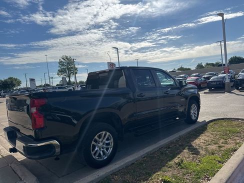 Used 2020 Chevrolet Silverado 1500 LT w/ Texas Edition image 4