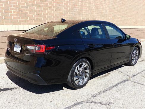 Used 2024 Subaru Legacy Limited image 9