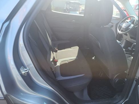 Used 2024 Chevrolet TrailBlazer LT AWD/4WD image 29