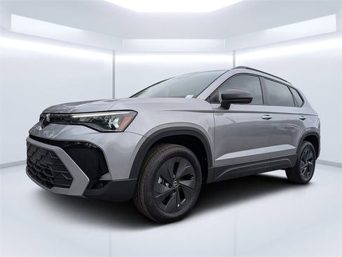 New 2026 Volkswagen Taos S image 7