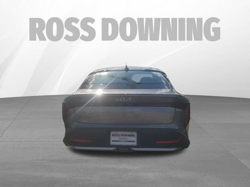 Used 2025 Kia K4 LXS image 5