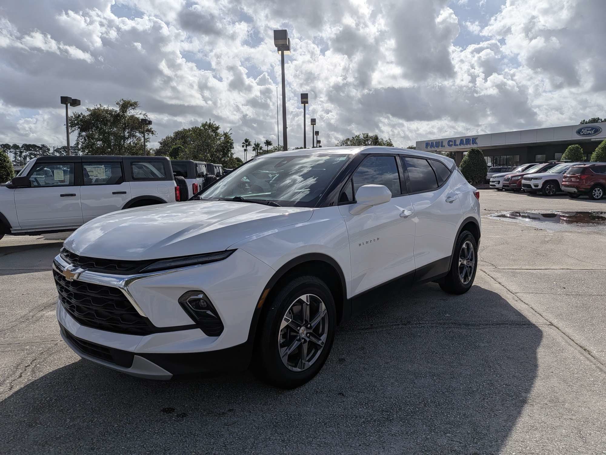 Used 2025 Chevrolet Blazer LT AWD/4WD image 8