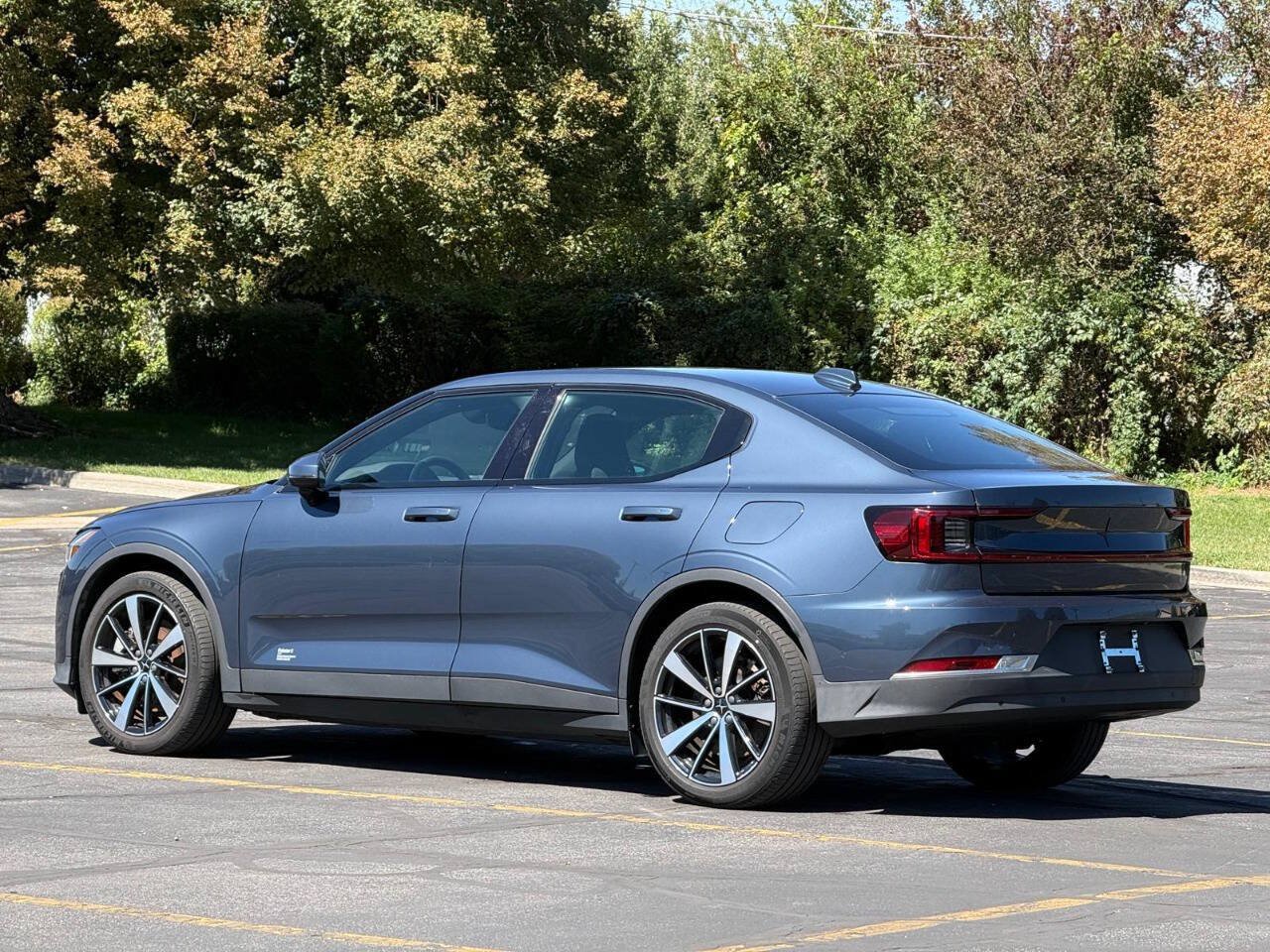 Used 2022 Polestar Polestar 2 w/ Pilot Package AWD/4WD image 3