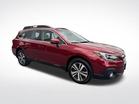 Used 2018 Subaru Outback 3.6R Limited AWD/4WD image 7